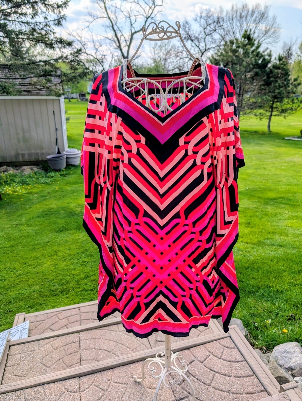 Trina Turk Pink and Black Geometric Theodora Caftan Tunic